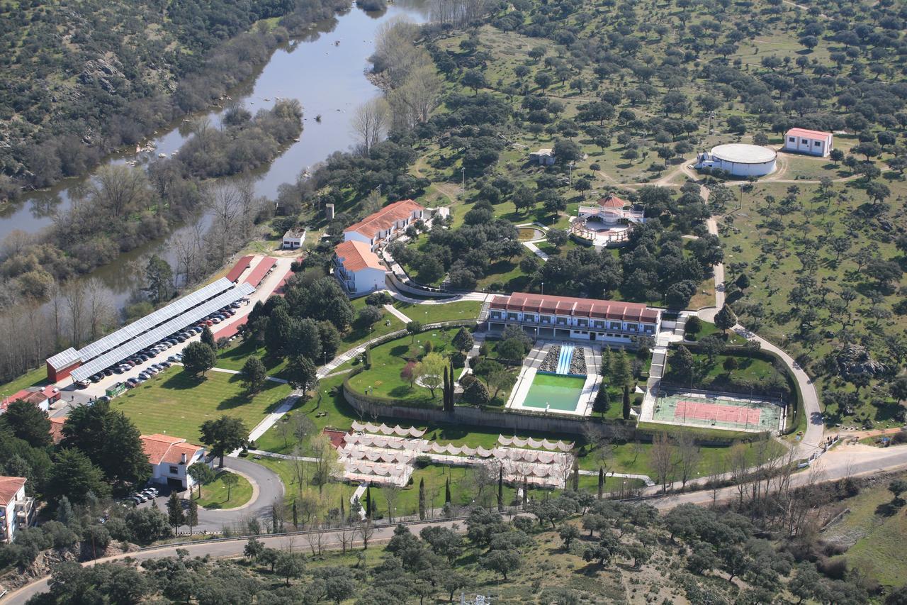 Hotel Balneario De Ledesma Vega de Tirados Exterior foto